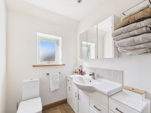 Photo 24- click for photo gallery